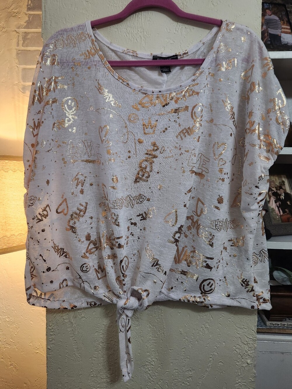 Rouge White Short Sleeve Tie-Front Top with Metallic Gold Print P2p 25 Size 4x